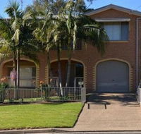 Tomakin Beach House - Broome Tourism