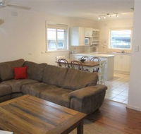 Rosebud Beach House on Kennington - Broome Tourism