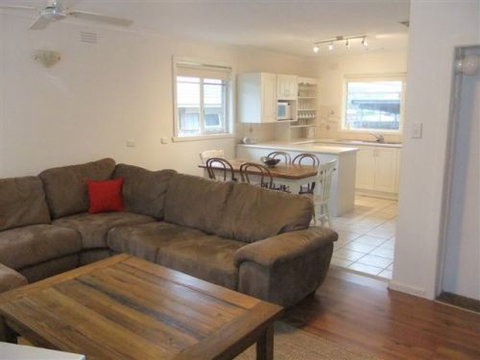 Rosebud Beach House On Kennington - Broome Tourism 0