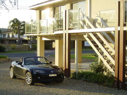 Southern Comfort Holiday Units - Broome Tourism 0