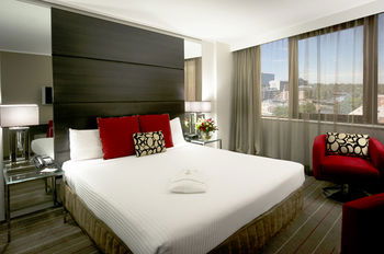 Novotel Sydney Parramatta - Broome Tourism 13