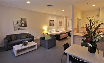 Waldorf Woolloomooloo Waters Serviced Apartments - Broome Tourism 9