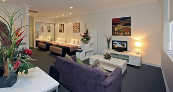 Waldorf Woolloomooloo Waters Serviced Apartments - Broome Tourism 11