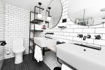 Ovolo Woolloomooloo - Broome Tourism 70