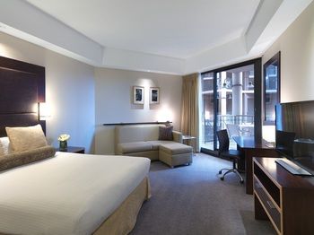 Amora Riverwalk Melbourne - Broome Tourism 16
