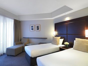 Amora Riverwalk Melbourne - Broome Tourism 24