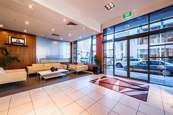 Seasons Harbour Plaza - Broome Tourism 6