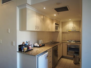 Seasons Harbour Plaza - Broome Tourism 15