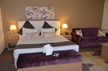 Country Comfort Hunts Liverpool - Broome Tourism 2
