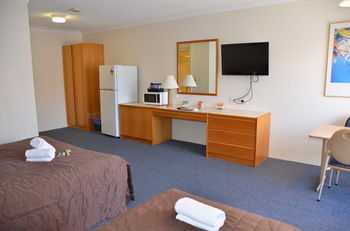 Country Comfort Hunts Liverpool - Broome Tourism 9