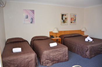 Country Comfort Hunts Liverpool - Broome Tourism 10