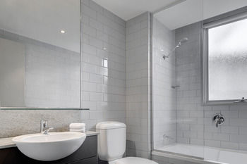 Adina Apartment Hotel Chippendale - Broome Tourism 4