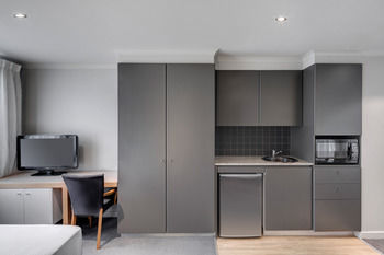 Adina Apartment Hotel Chippendale - Broome Tourism 15