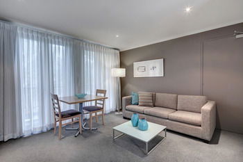 Adina Apartment Hotel Chippendale - Broome Tourism 16