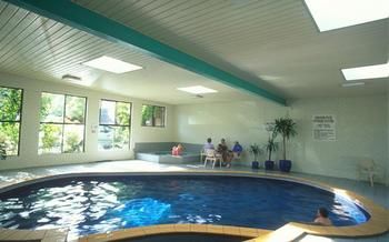 Best Western Plus The Tudor-Box Hill - Broome Tourism 23
