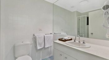 Terrigal Pacific Coastal Retreat - Broome Tourism 10