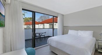 Terrigal Pacific Coastal Retreat - Broome Tourism 13