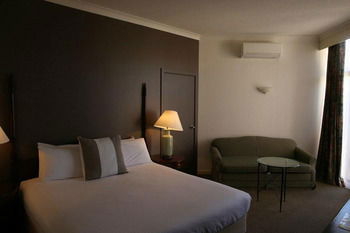 Mercure Resort Hunter Valley Gardens - Broome Tourism 8