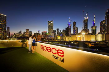 Space Hotel - Hostel/Backpacker - Broome Tourism 25