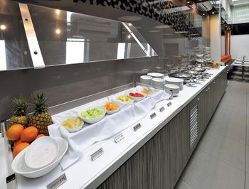 Mercure Melbourne Therry Street - Broome Tourism 9