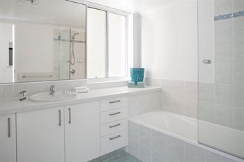 Macquarie Lodge Apartments - Broome Tourism 37
