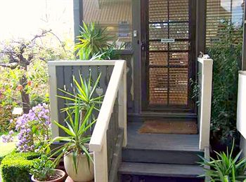 Annie Roe's Luxury Bed & Breakfast - Broome Tourism 6