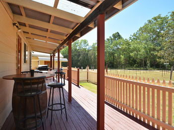 Madigan Wine Country Cottages - Broome Tourism 19