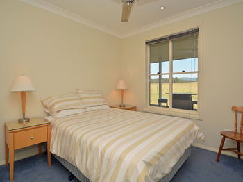 Madigan Wine Country Cottages - Broome Tourism 32