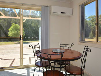 Madigan Wine Country Cottages - Broome Tourism 66