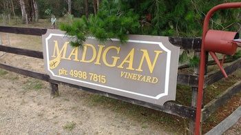 Madigan Wine Country Cottages - Broome Tourism 77