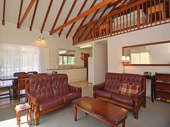 Madigan Wine Country Cottages - Broome Tourism 79