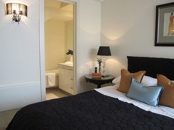 Andre's Mews Luxury Serviced Apartments - Broome Tourism 10