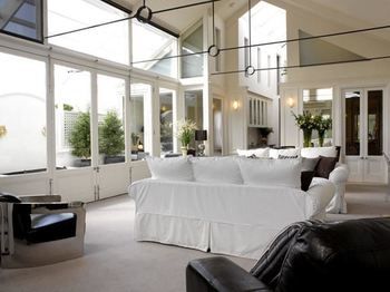 Andre's Mews Luxury Serviced Apartments - Broome Tourism 38
