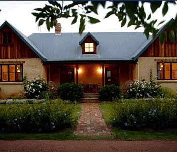 Carriages Boutique Hotel - Broome Tourism 0