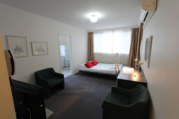 Drummond Apartments Services - Broome Tourism 4