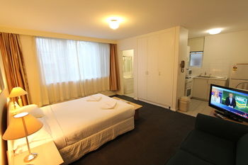 Drummond Apartments Services - Broome Tourism 13