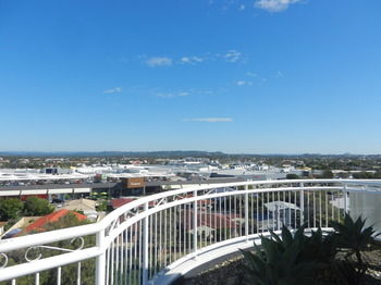 Beachside Resort - Kawana Waters - Broome Tourism 50