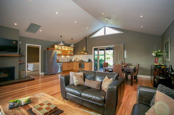 Lilies Luxury Retreats - Broome Tourism 43