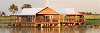 Lilies Luxury Retreats - Broome Tourism 5