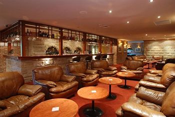 The Hermitage Motel - Broome Tourism 21