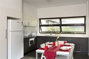 Western Sydney University Village- Parramatta Campus - Broome Tourism 24
