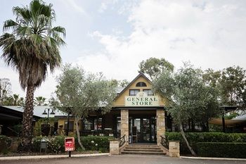 Pokolbin Village - Broome Tourism 20