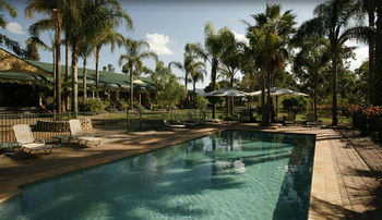Pokolbin Village - Broome Tourism 42