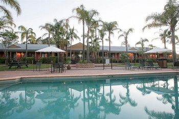 Pokolbin Village - Broome Tourism 45
