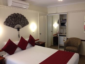 The 3 Explorers Motel - Broome Tourism 14