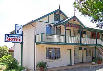 The 3 Explorers Motel - Broome Tourism 3