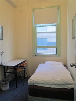 Casa Central Accommodation - Hostel - Broome Tourism 3