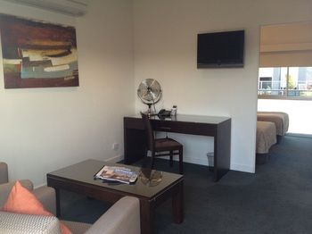 Apartments Ink - Broome Tourism 24