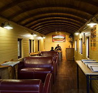 Glass House Mountains Ecolodge - Broome Tourism