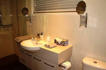 Arabella Guesthouse - Broome Tourism 9